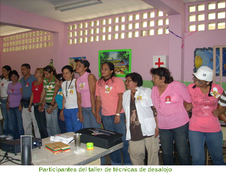 Participantes en el taller de t&eacute;cnicas de desalojo